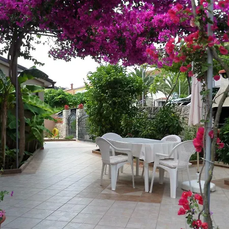 Lili Apartmán Mali Lošinj